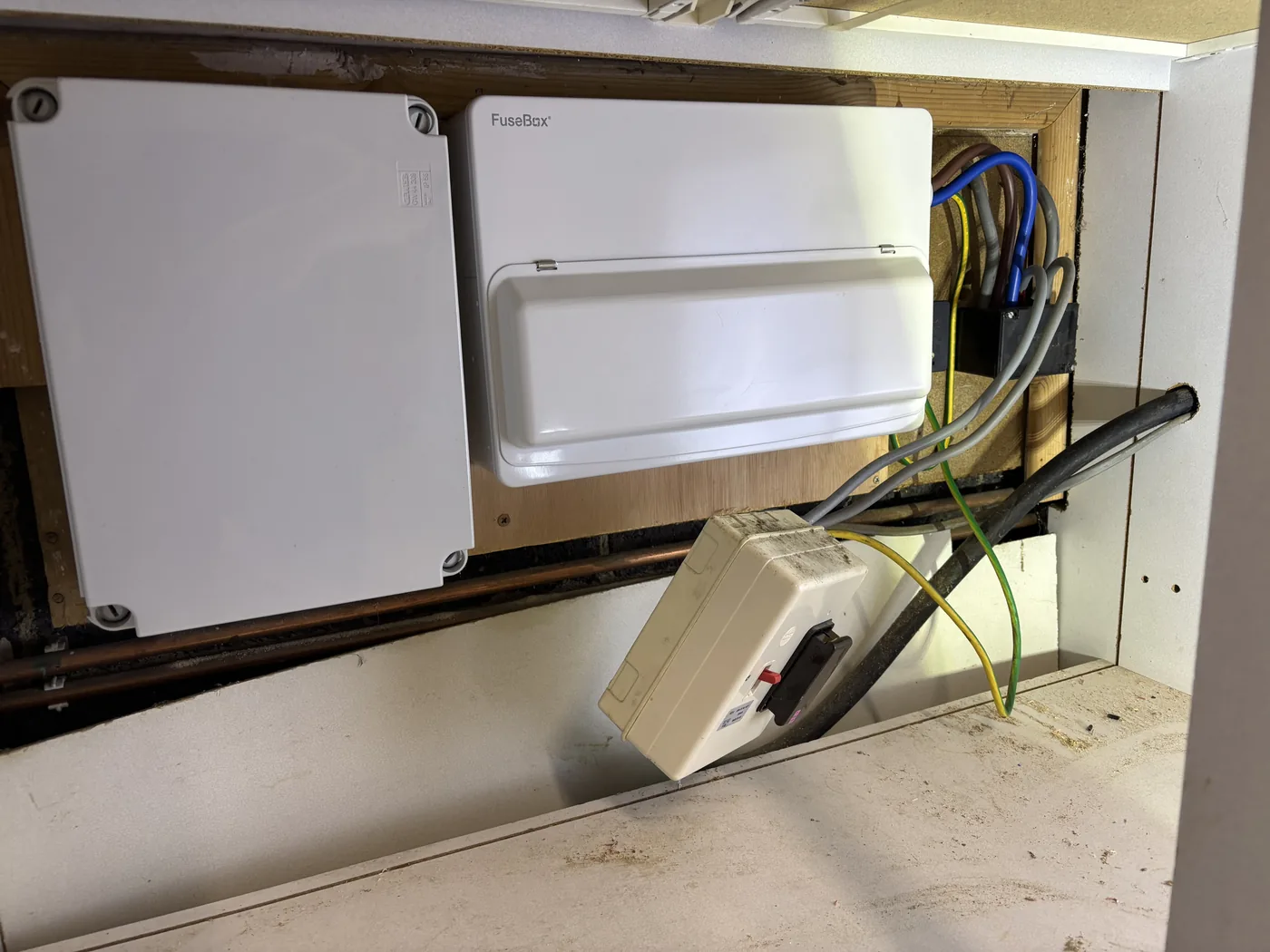 Fuseboard Installation - photo 5